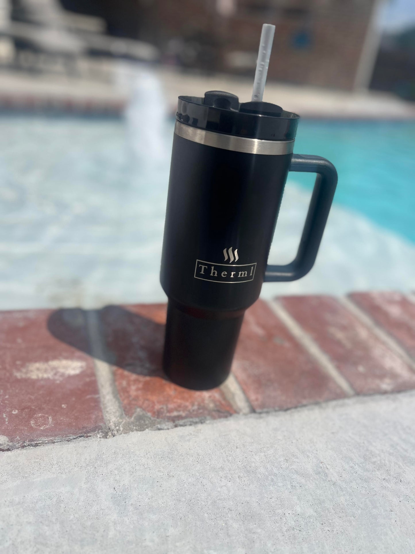 Therml Comfort 40 oz Tumbler Black