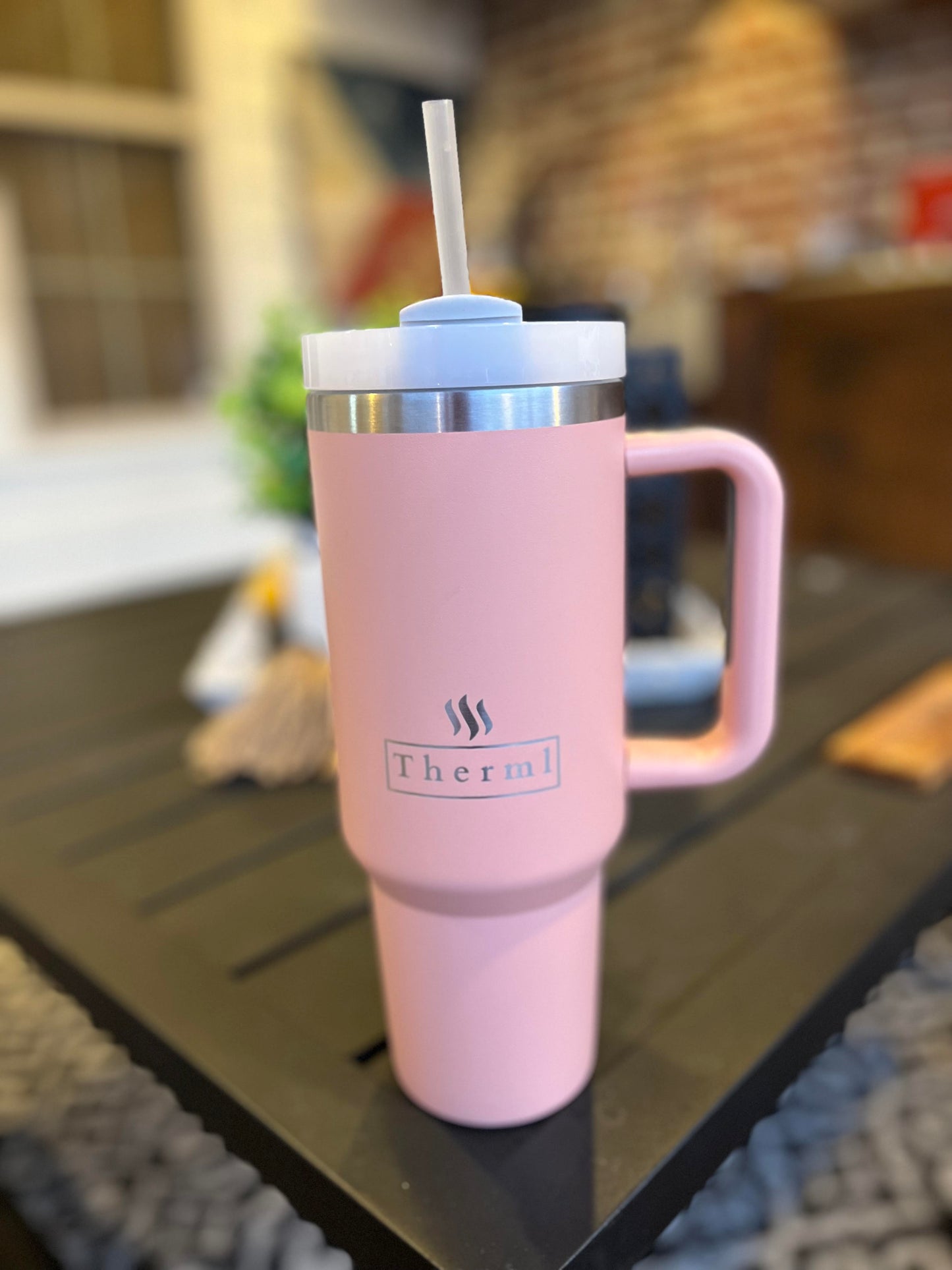 Therml Comfort 40 oz Tumbler Light Pink